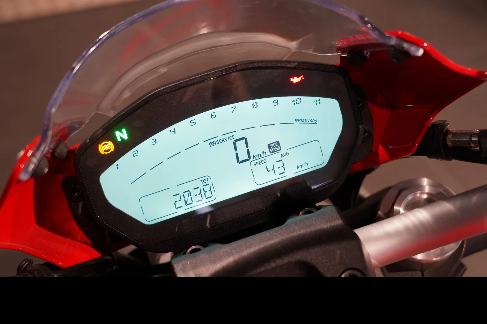 Ducati Monster 797 Rouge