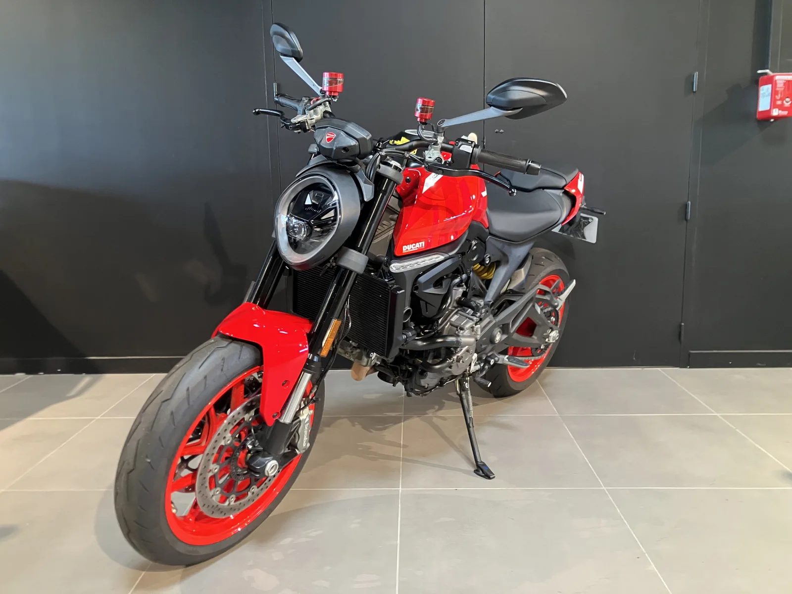 Ducati Monster 950 Dark Stealth / Aviator Grey d'occasion