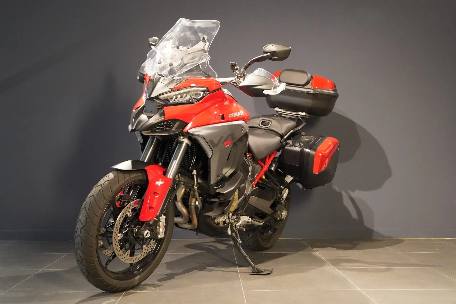 Ducati Multistrada V4 S Travel Red