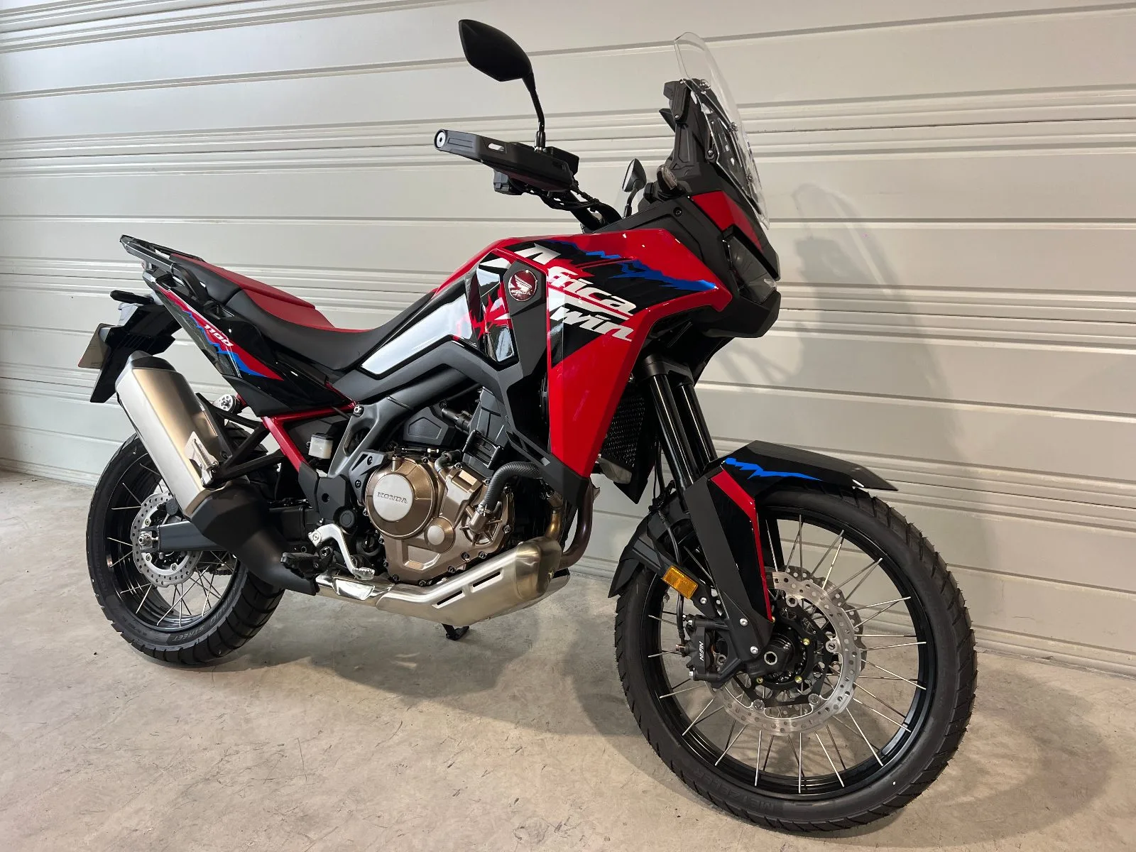 Honda Africa Twin SE Replica
