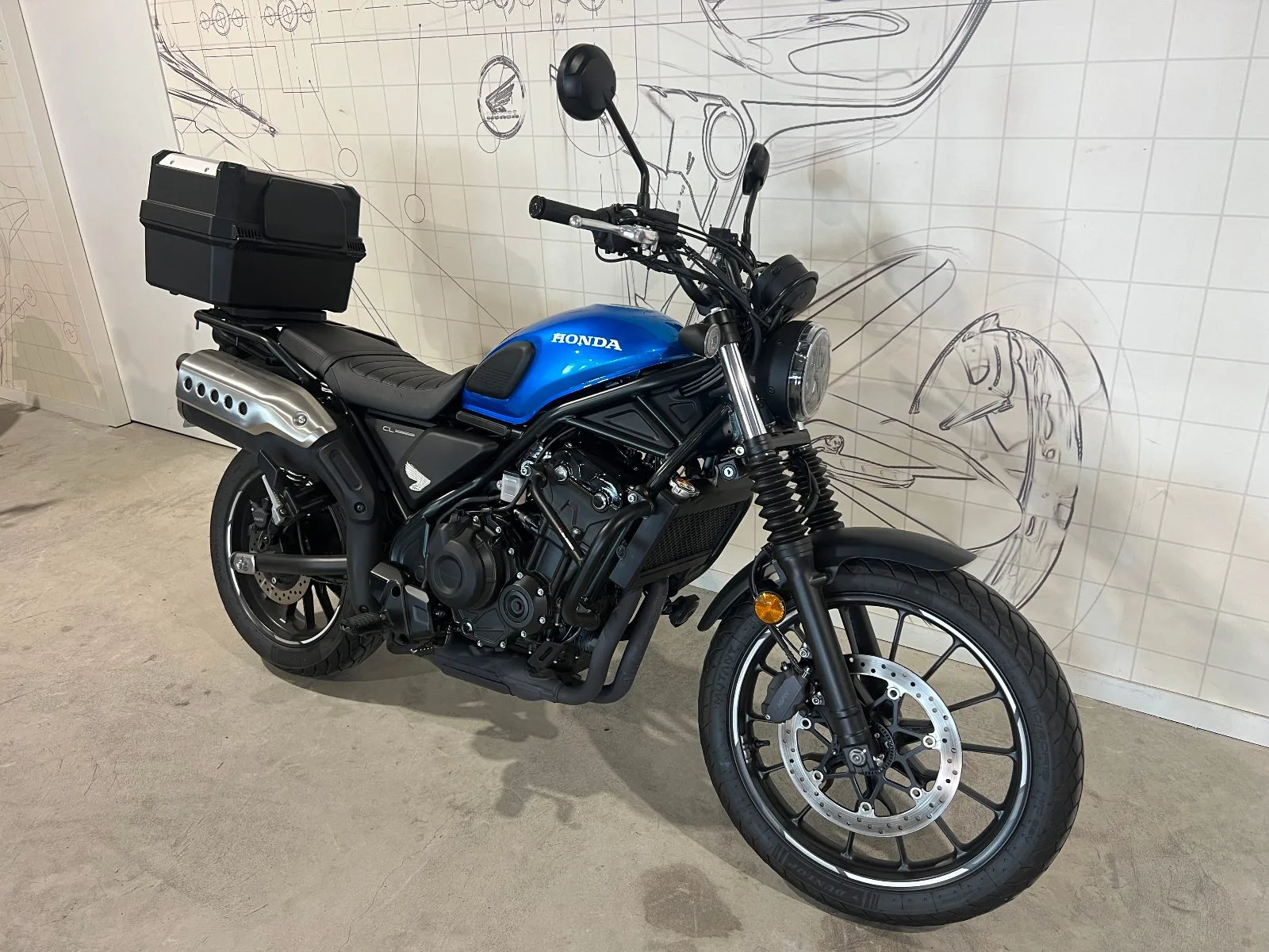 Honda CL 500