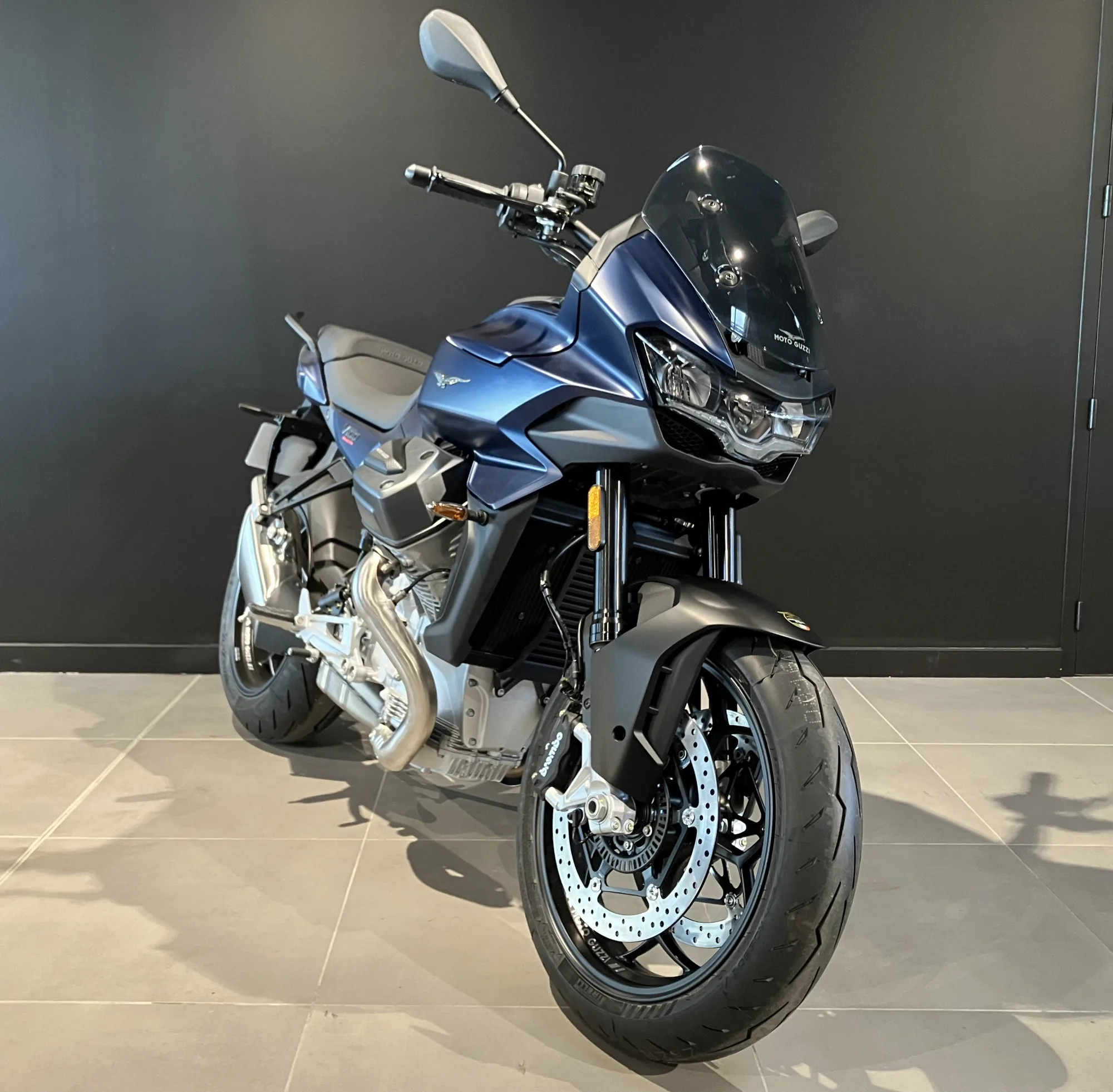 Moto Guzzi V100 Mandello
