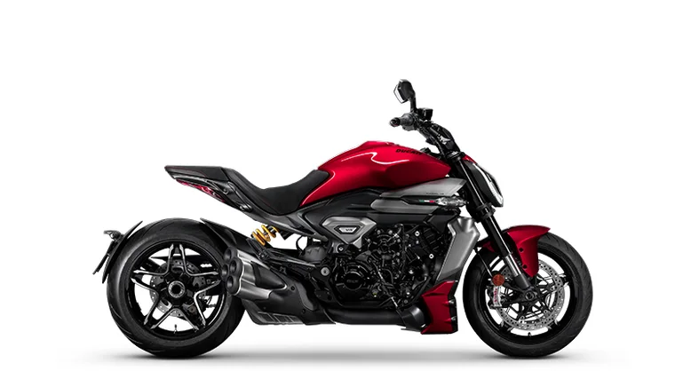 XDiavel V4